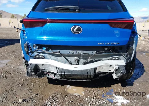 2024 Lexus Ux 250H Premium z USA, uszkodzony, nr VIN JTHP9JBH0R2080235